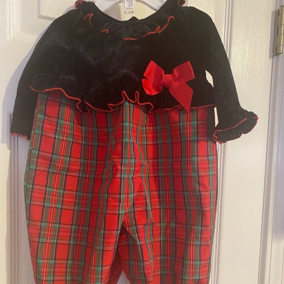 Goodlad Holiday Romper - Picture 1 of 7